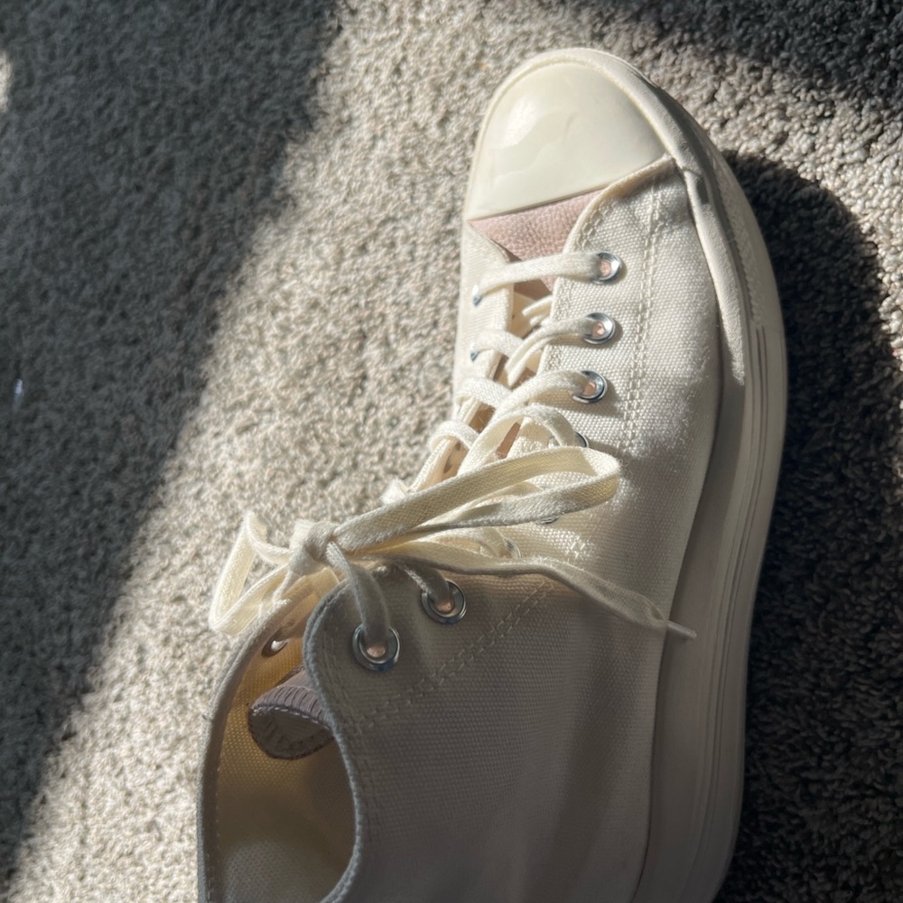 Canvas Low-Top Sneakers in Cream